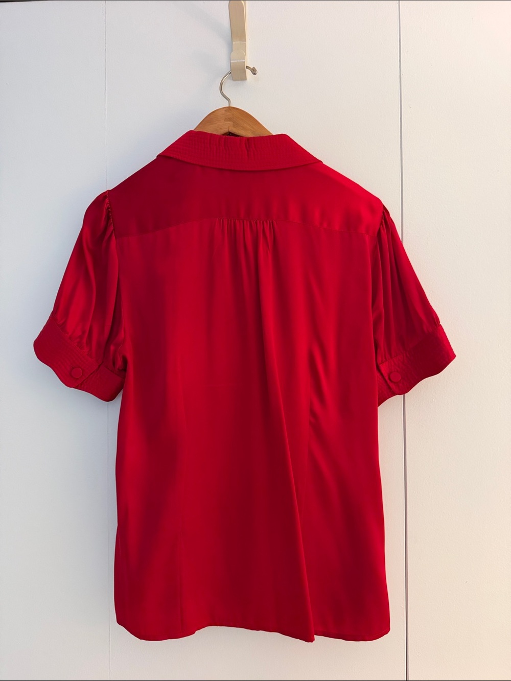 Banana Republic Vibrant Red Short-Sleeve Button Front Silk Shirt - Picture 3 of 6